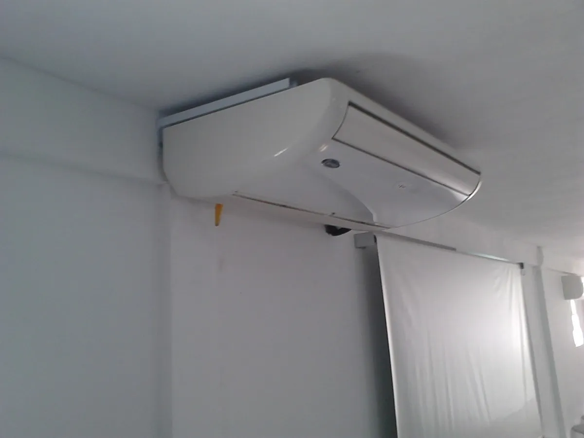 Ar-Condicionado pisto teto