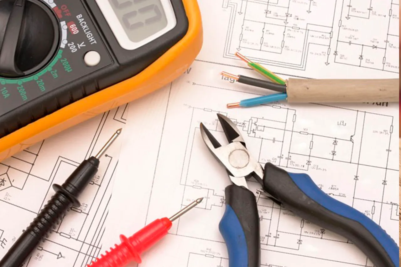 Estudo de Projeto Elétrico