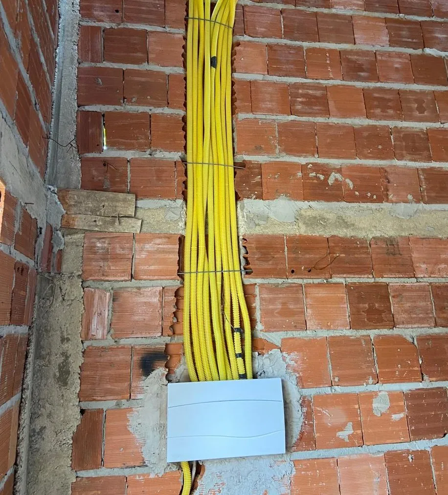 Insfraestrutura Elétrica
